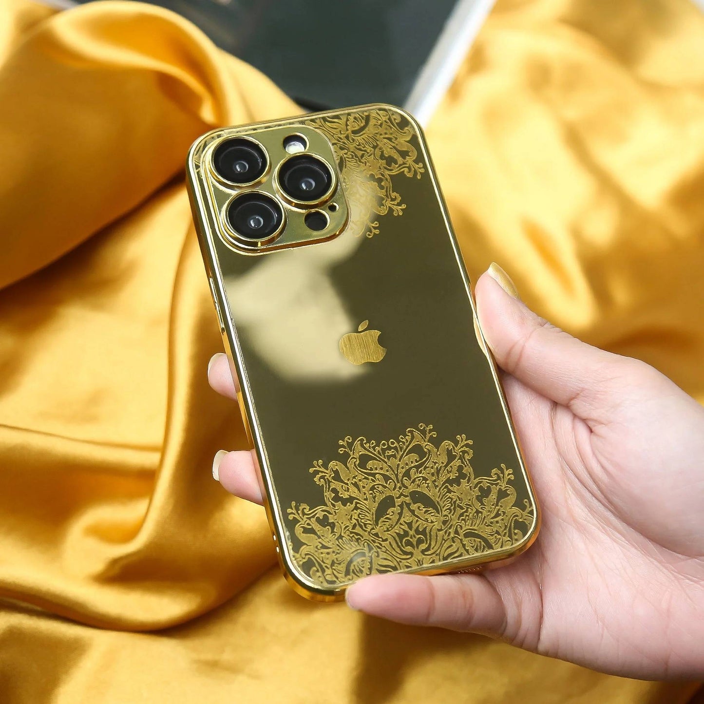 iPhone Series Crafted Gold Luxurious Camera Protective Case